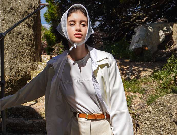 MEG -Tee (Off white)